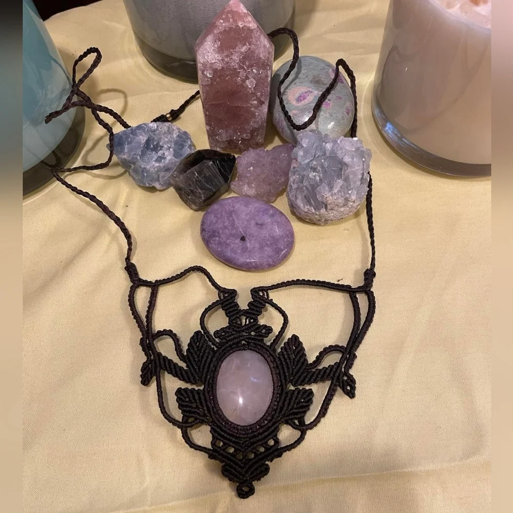 Rose Quartz Macrame Necklace